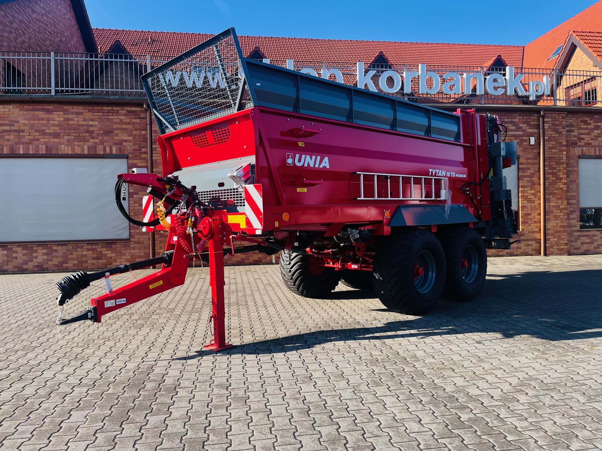 Rozrzutnik obornika Unia Group tandem Tytan 18 PREMIUM TD adapter poziomy plus tarczowy
