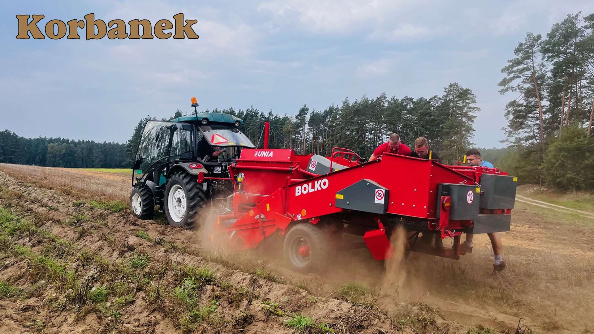 Kombajn do ziemniaków Bolko od Unii, na pokazah u Kazika Kaszebe