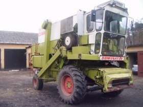 Używany Kombajn zbożowy CLAAS Dominator 85 ,rok produkcji 1980 widok z prawej strony