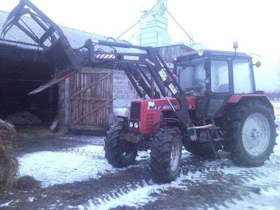 Używany ciągnik rolniczy MTZ 1025 z zamontowanym ładowaczem czołowy Hydramet Tur