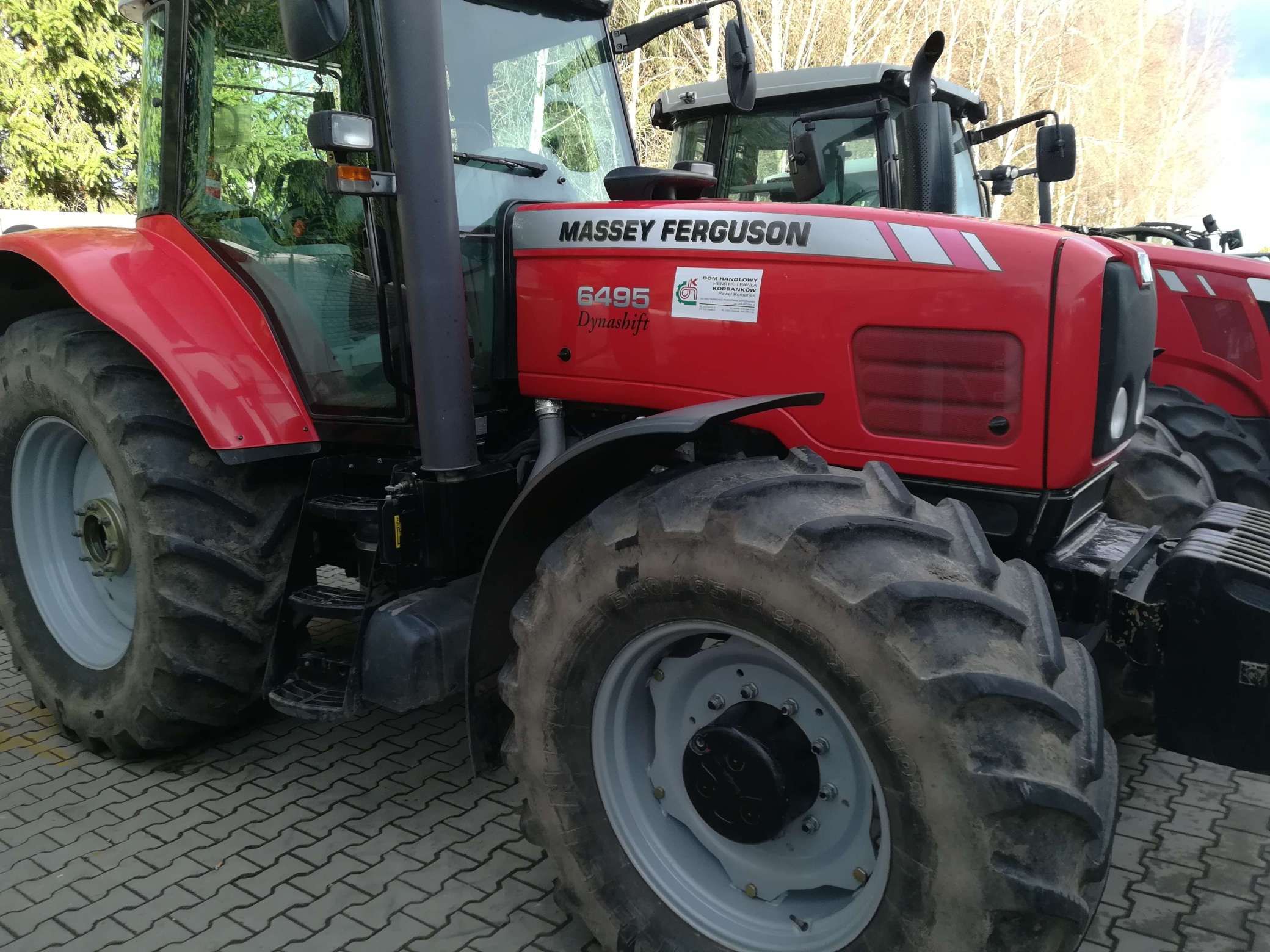 Ciągnik Massey Ferguson 6495 używany w dobrej kondycji