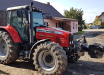 Ciągnik Massey Ferguson 6480 z obciążnikiem przedni