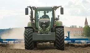 Fendt 700 Vario S4 w pracy polowej