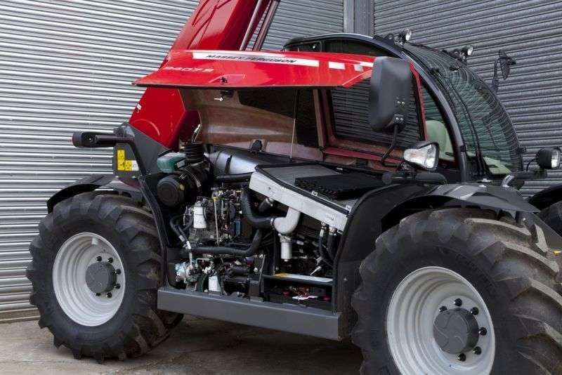 Silnik w ładowarce teleskopowej w Massey Ferguson 9407 Xtra