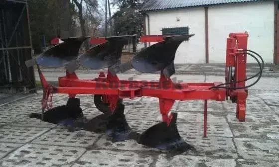 Pług obracalny niemiecki BVL