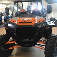 POLARIS RZR TURBO X quad  wersja Sport dodatkowe orurowanie klatki sportowe pasy bezpieczeństwa oświetlenie led na dachu przedni zderzak metalowy kolor pomarańczowy felgi bedlock pełne drzwi orurowane atv progi boczne sportowe zawieszenie Korbanek.pl