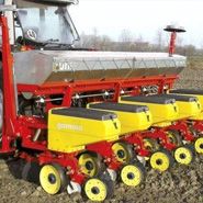 Siewnik do kukurydzy mechaniczny punktowy Unia Gamma oferta korbanek.pl