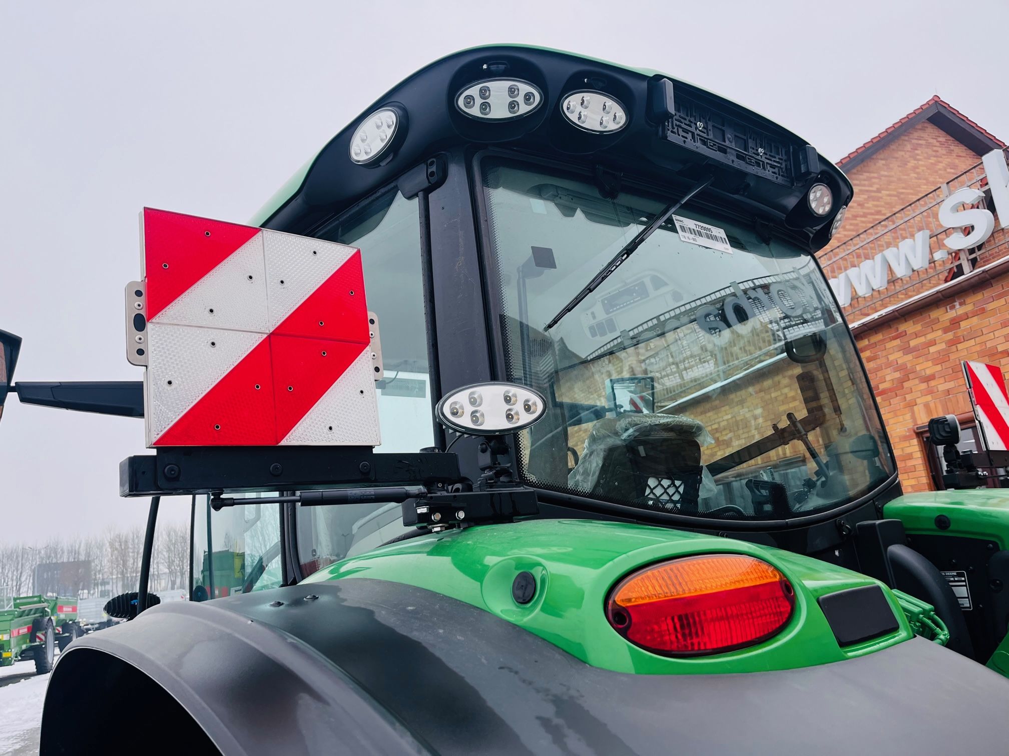 Ciągnik rolniczy John Deere 6R 195KM Ciągnik rolniczy John Deere 6R 195KM