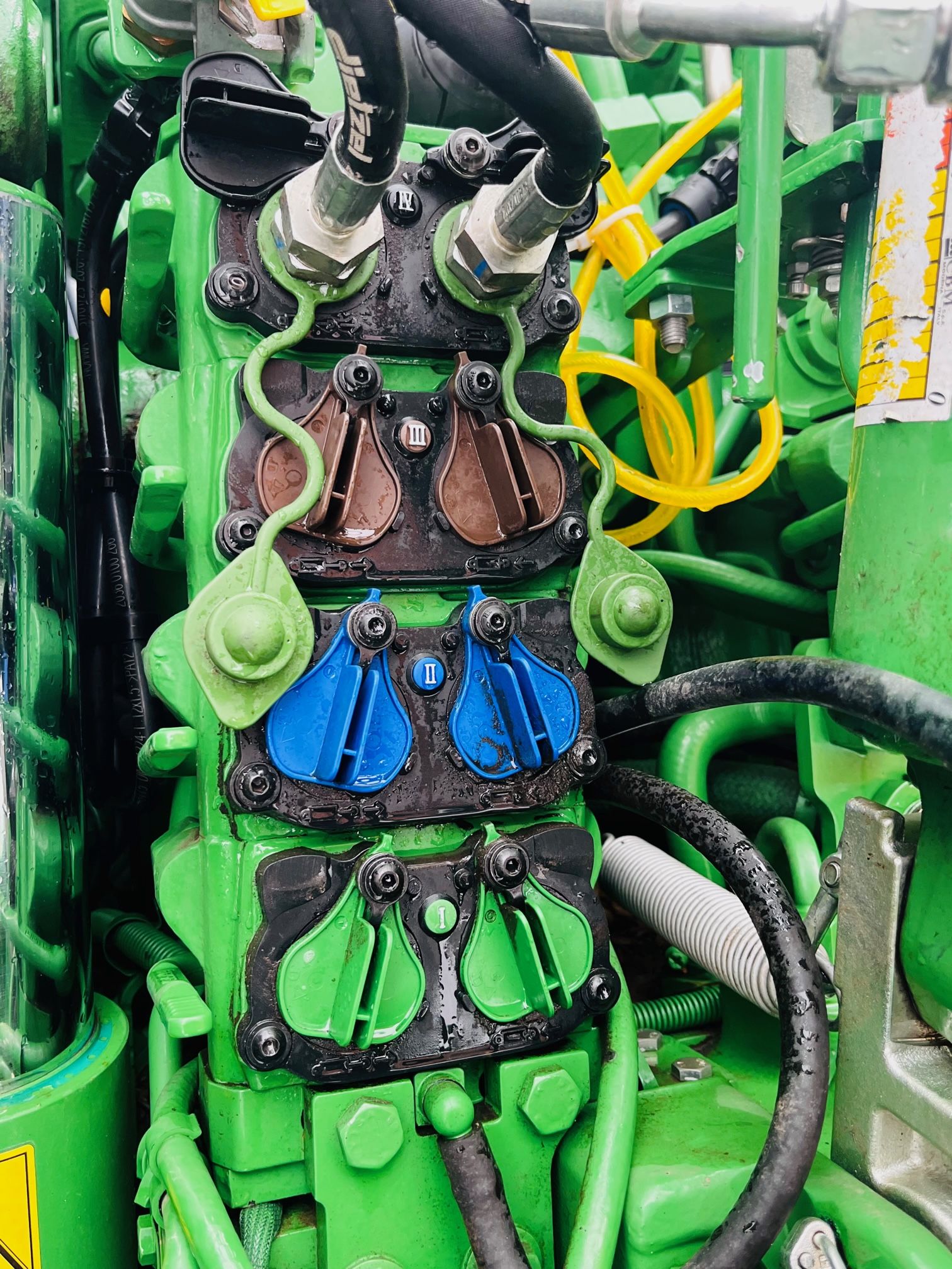 Ciągnik rolniczy John Deere 6R 195KM Ciągnik rolniczy John Deere 6R 195KM