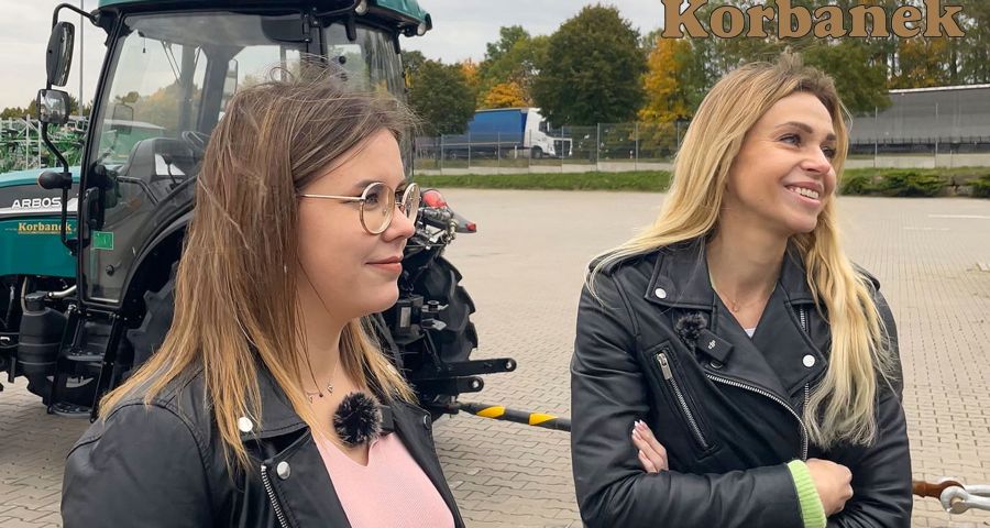 Dziewczyny mierzą siłę uciągu Arbosa 3055