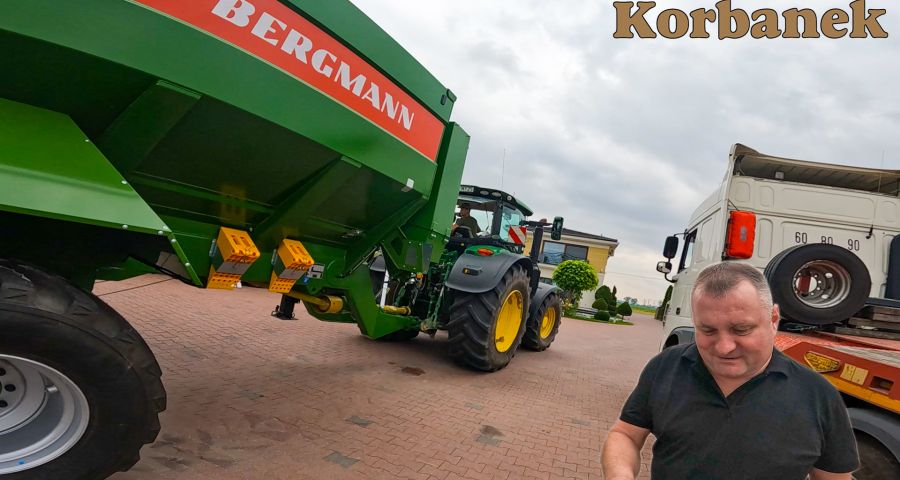 Pan Przemysław nabył w 20204 roku przyczepę przeładowczą Bergmann GTW 300 od Korbanek