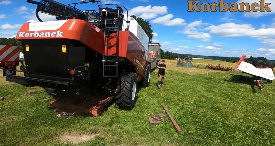 Pan Jacek zdecydował się na zakup kombajnu Rostslemash Nova 330 od Korbanek