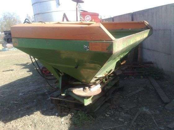 Używany Rozsiewacz Amazone Z-AU 1988 rok sprzedam