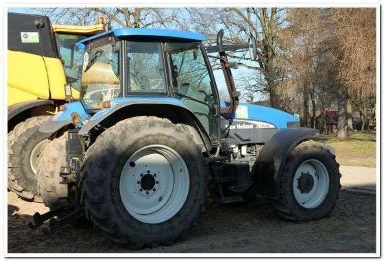 Ciągnik rolniczy New Holland TM140 opony 600/65R38