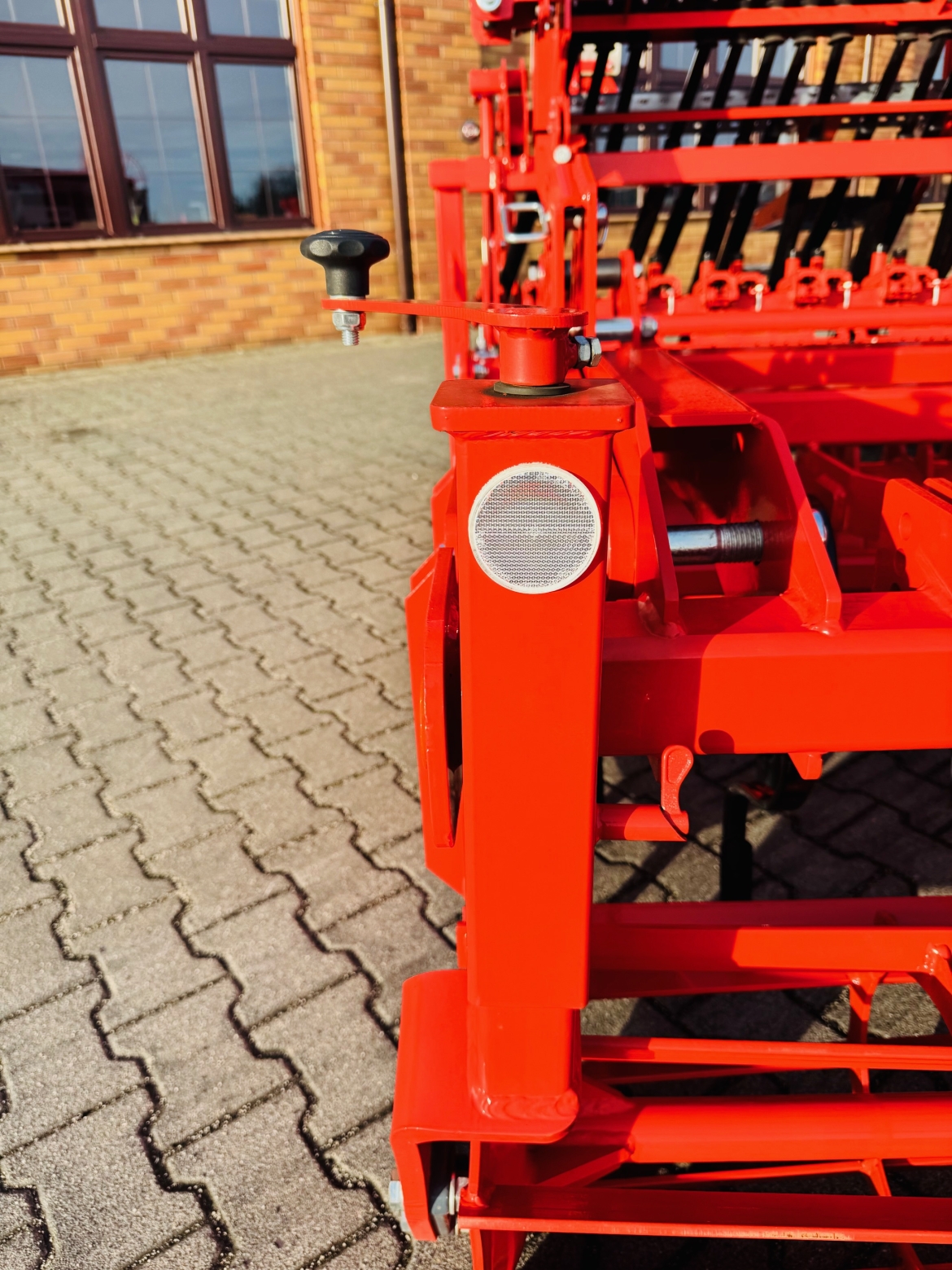 Agregat-uprawowo-siewny-zestaw-uprawowy-3-0-maschio-gaspardo-plac-firma-korbanek