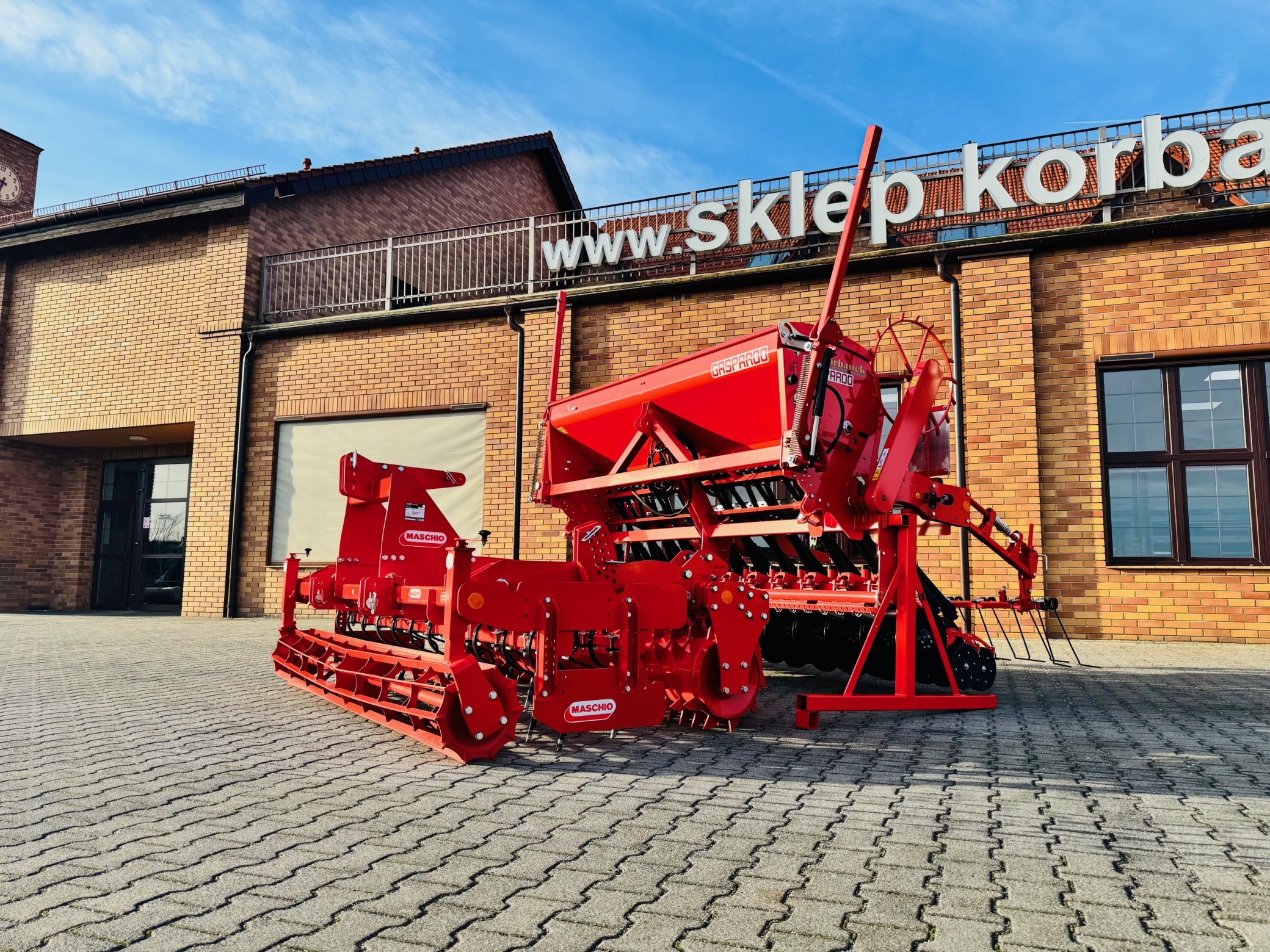 Agregat-uprawowo-siewny-zestaw-uprawowy-3-0-maschio-gaspardo-plac-firma-korbanek
