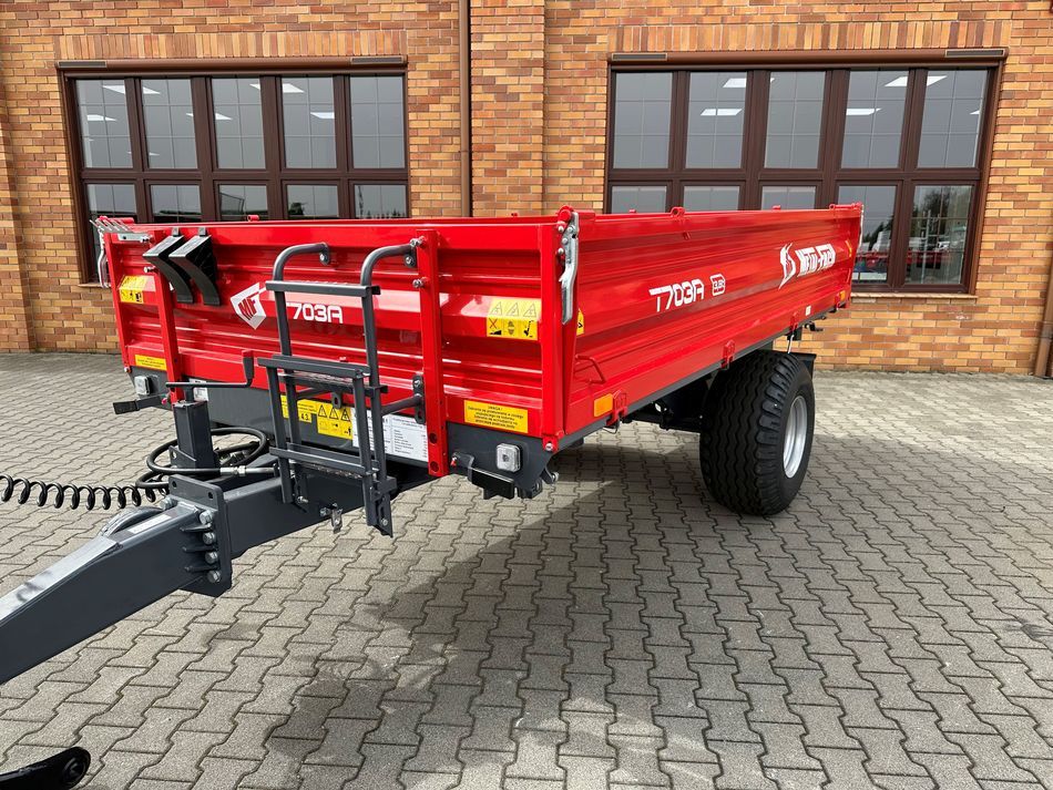 Przyczepa wywrotowa jednoosiowa Metal-Fach T703A/1 Sokółka