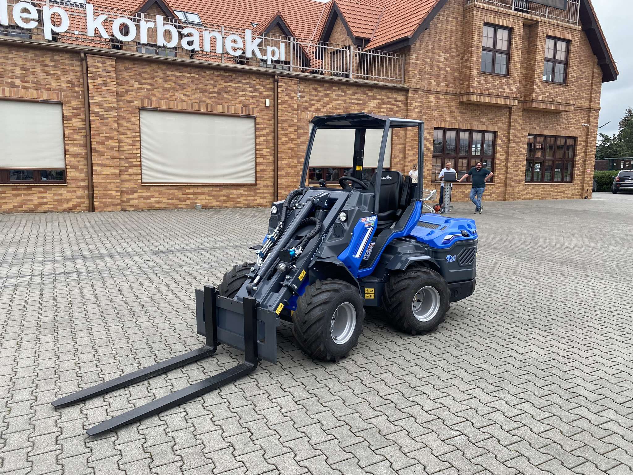 Multione seria 8 widły do palet wysignik