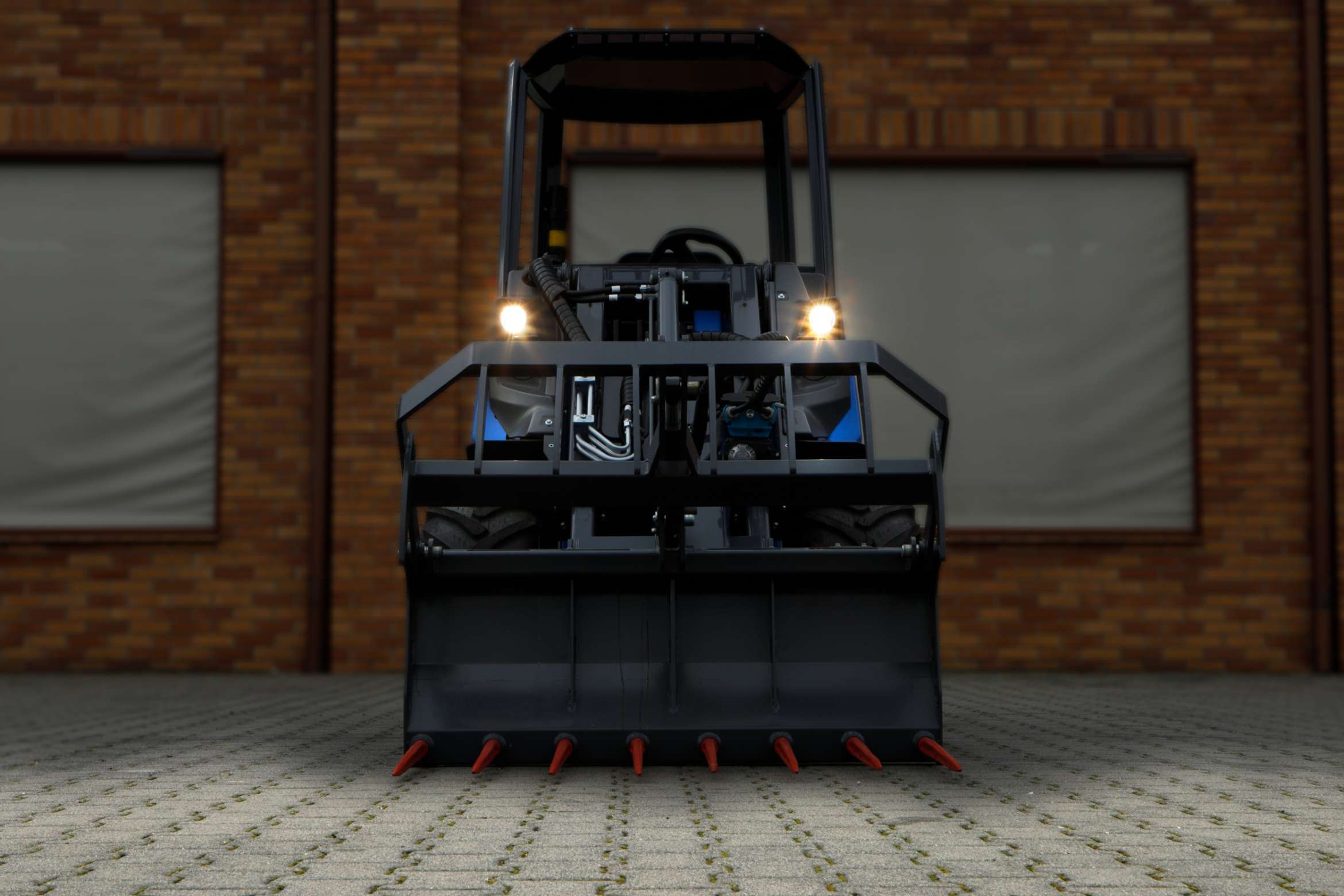 Multione seria 8 Kubota Korbanek front maszyny kabina oświetlenie lampy