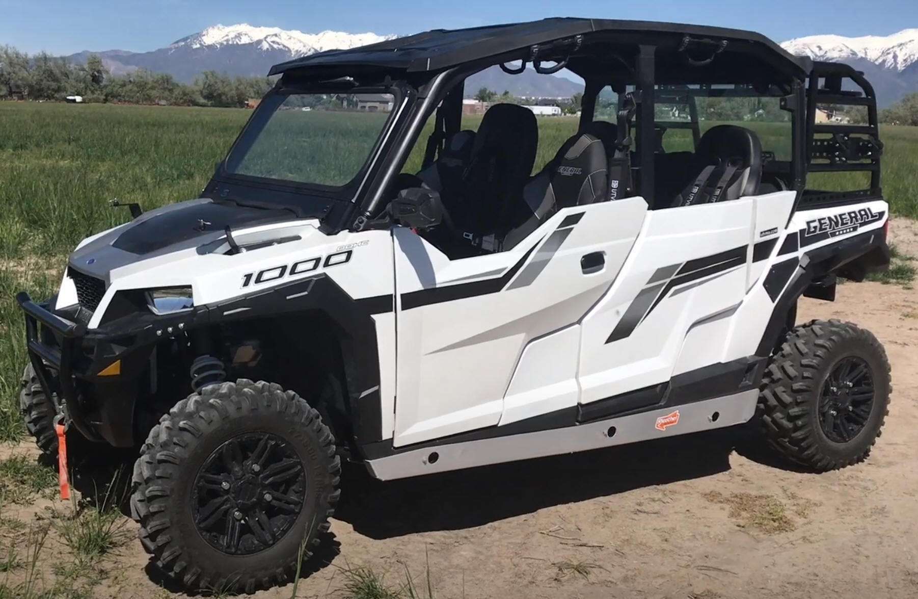 Ciągnik rolniczy Polaris General 1000 EPS wersja 4 - osobowa, quad atv napęd: 4x4 z oferty www.korbanek.pl