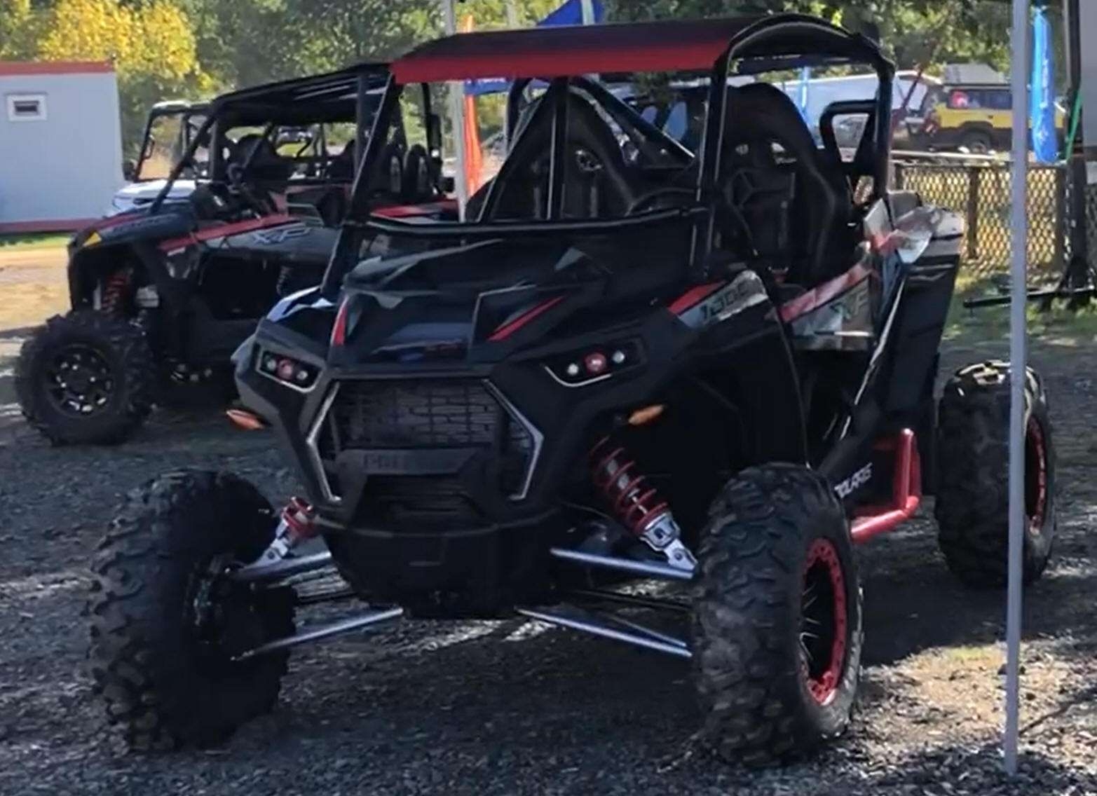 Quad 1000 S EPS RZR atv Polaris kolor czarno czerwony 