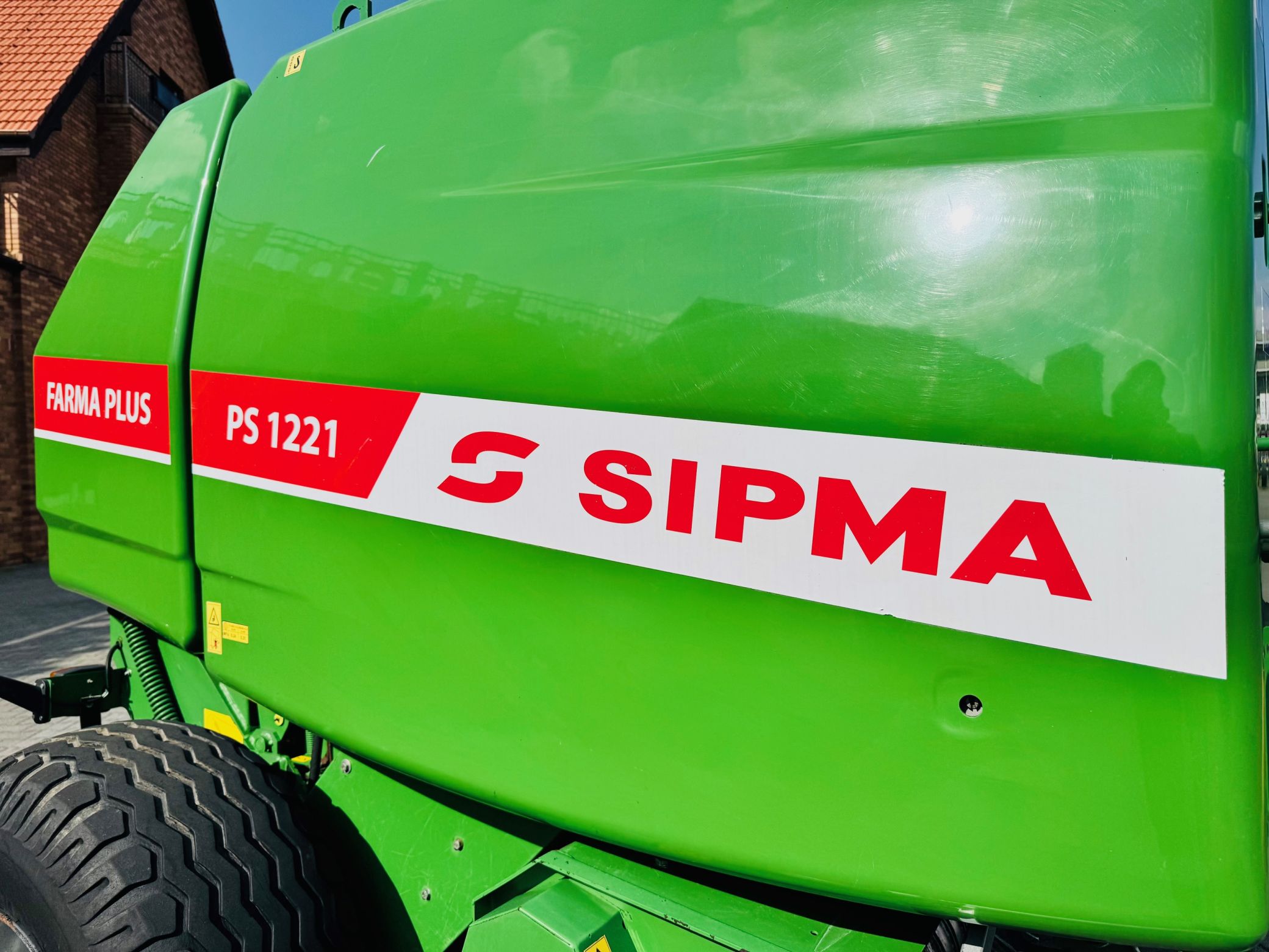 Prasa-sipma-PS-1221-FARMA-PLUS-stalokomorowa-walcowo-lancuchowa-plac-korbanek