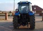 Ciągnik New Holland TD 70 2005 rok