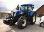 Ciągnik rolniczy New Holland T 6080 z 2011 roku zdjęcie przód