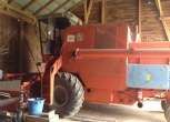 do sprzedania używany kombajn zbożowy Bizon Z056 1982 rok kolor czerwony z kabiną