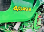 kompaktowy-wielozadaniowy-traktor-ciagnik-john-deere-seria-r-4049-z-ladowacz-czolowy-przedni-tuz--plac-firma-korbanek