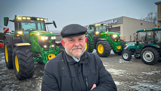Paweł Korbanek zaczyna sprzedawać John Deere