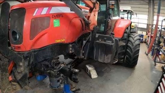 Embedded thumbnail for OSZCZĘDZANIE na serwisie? Ciągnik Massey Ferguson - Pokazuję uszkodzenia i przyczyny