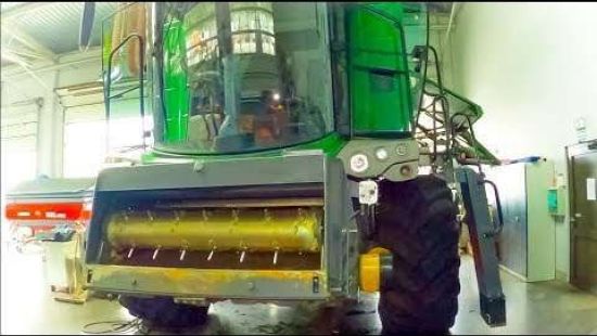 Embedded thumbnail for Zmora tych kombajnów -pali się pasek - zapieczone panewki -Mechanik naprawia i radzi