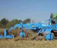 Agregat talerzowy brona podorywkowa lemken typ rubin 9 300U pracuje razem z ciągnikiem Fendt korbanek.pl