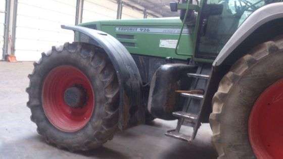 Używany traktor rolniczy Fendt 926 Favorit z 2000 roku kupiony w firmie Korbanek