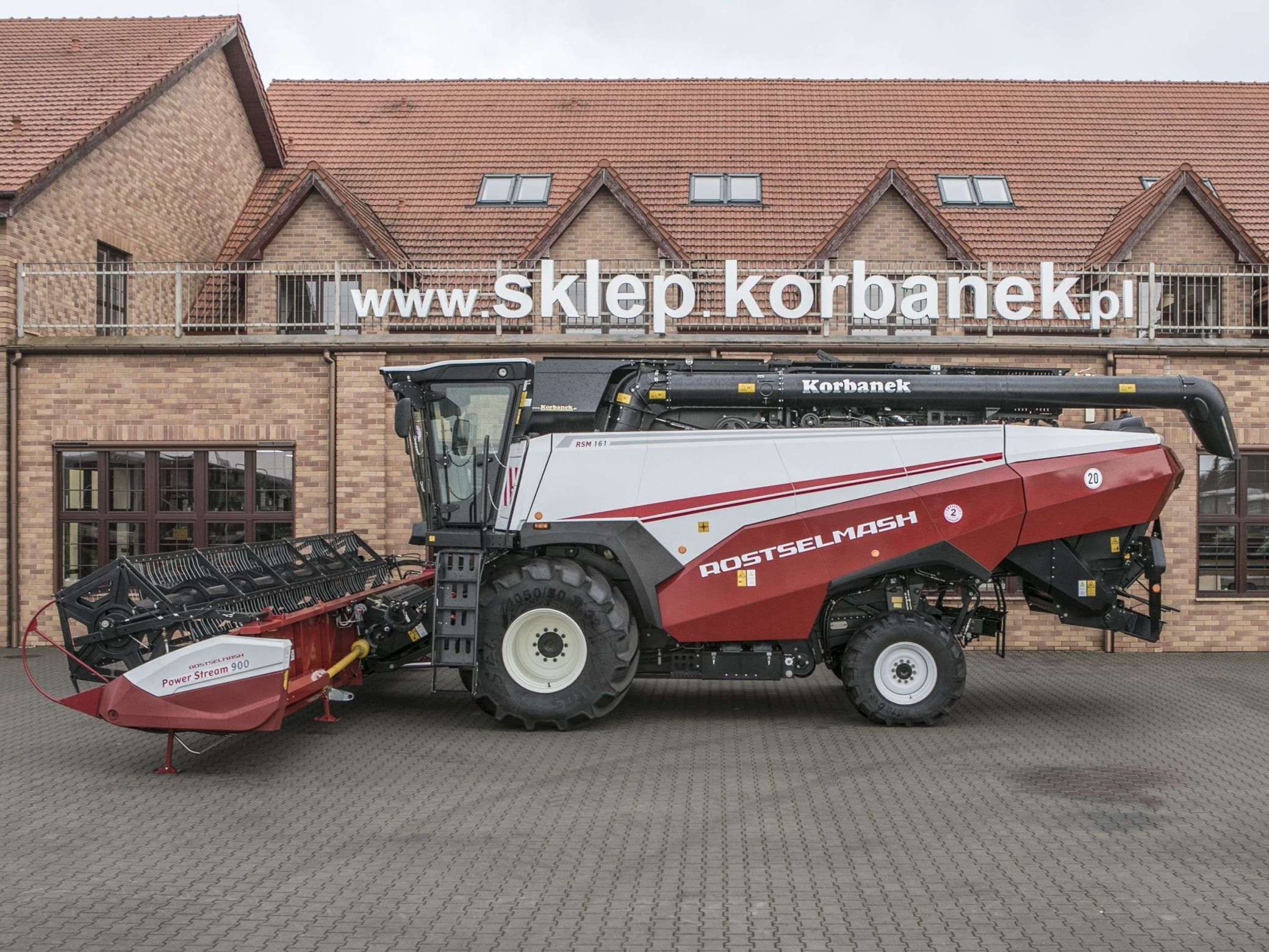 Kombajn zbożowy Rostselmash RSM 161silnik Cummins oferta korbanek.pl