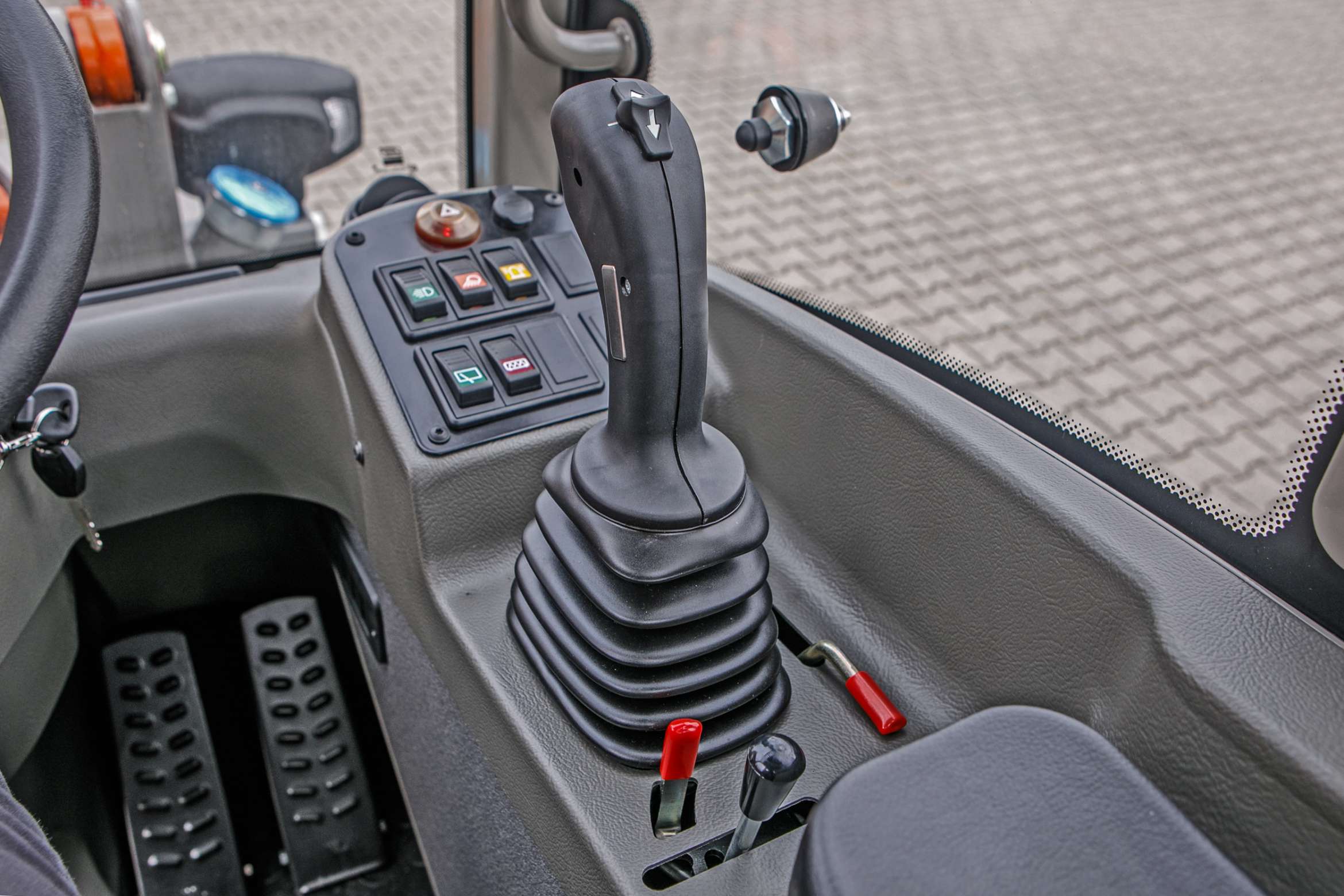 Atlas Weycor AR320 Yanmar ładowarka przegubowa z kabiną panel z przyciskami joystick