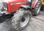 Stan ogumienia maszyny rolniczej Massey Ferguson 4270 110KM