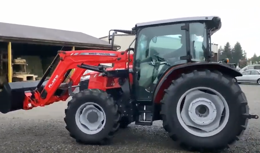 Fotografia poglądowa ładowacza czołowego Massey Ferguson, który można nabyć w korbanek.pl Poniżej znajdziecie państwo dane techniczne ładowaczy czołowych Massey Ferguson.