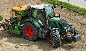 Ciągnik rolniczy Fendt 500 Vario Profi Plus