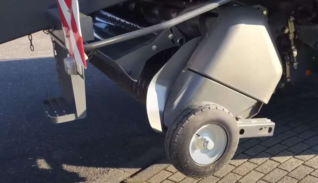 Podbieracz Fendt 1270
