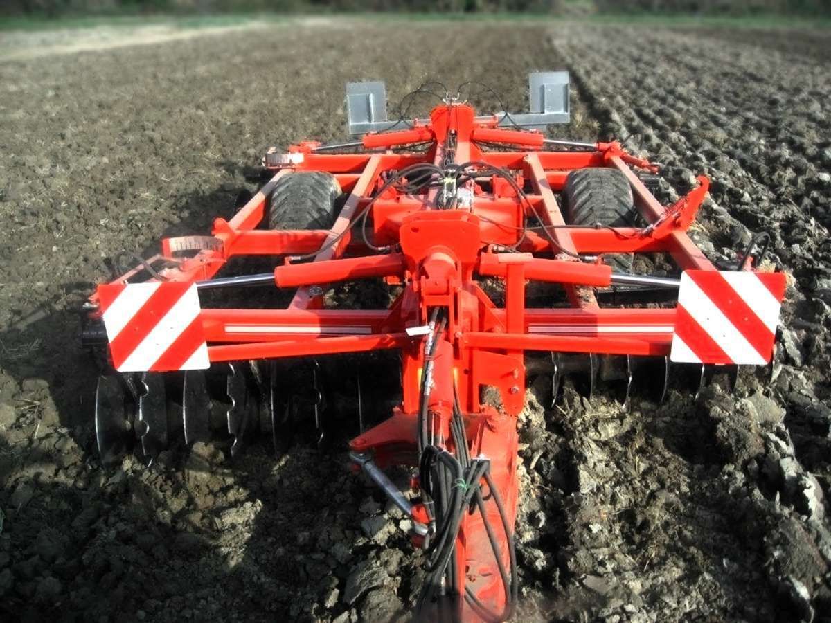 Brona talerzowa w kształcie X Cover XL T60