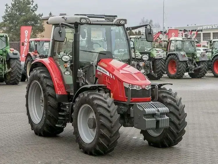 okazja ciągnik rolniczy Massey Ferguson 5611 nowy