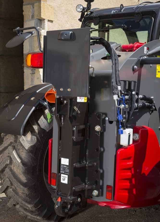 Instalacja hamulcowa dla przyczep w ładowarce Massey Ferguson serii TH, od korbanek.pl.