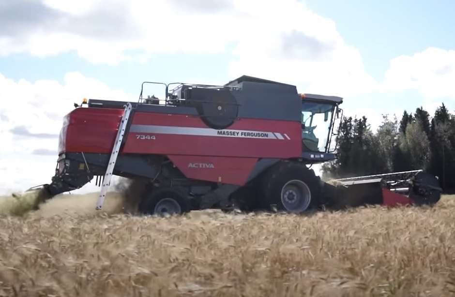 Massey Ferguson Activa w pracy