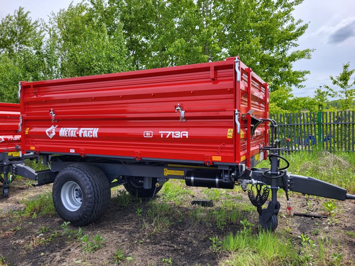 Przyczepa rolnicza Metal-Fach typ T703A/3