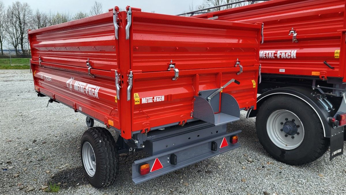 Przyczepa rolnicza Metal-Fach typ T703A/1