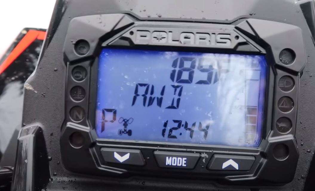 Elektroniczne wspomaganie kierownicy w Polaris Scrambler XP 1000