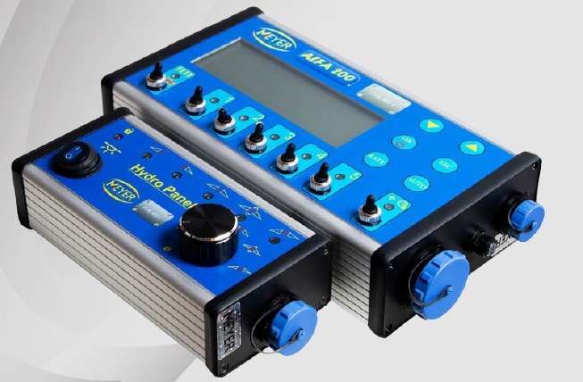 Opcjonalny komputer Alfa 200 (= Komputer Alfa 100 + Hydro Panel) 