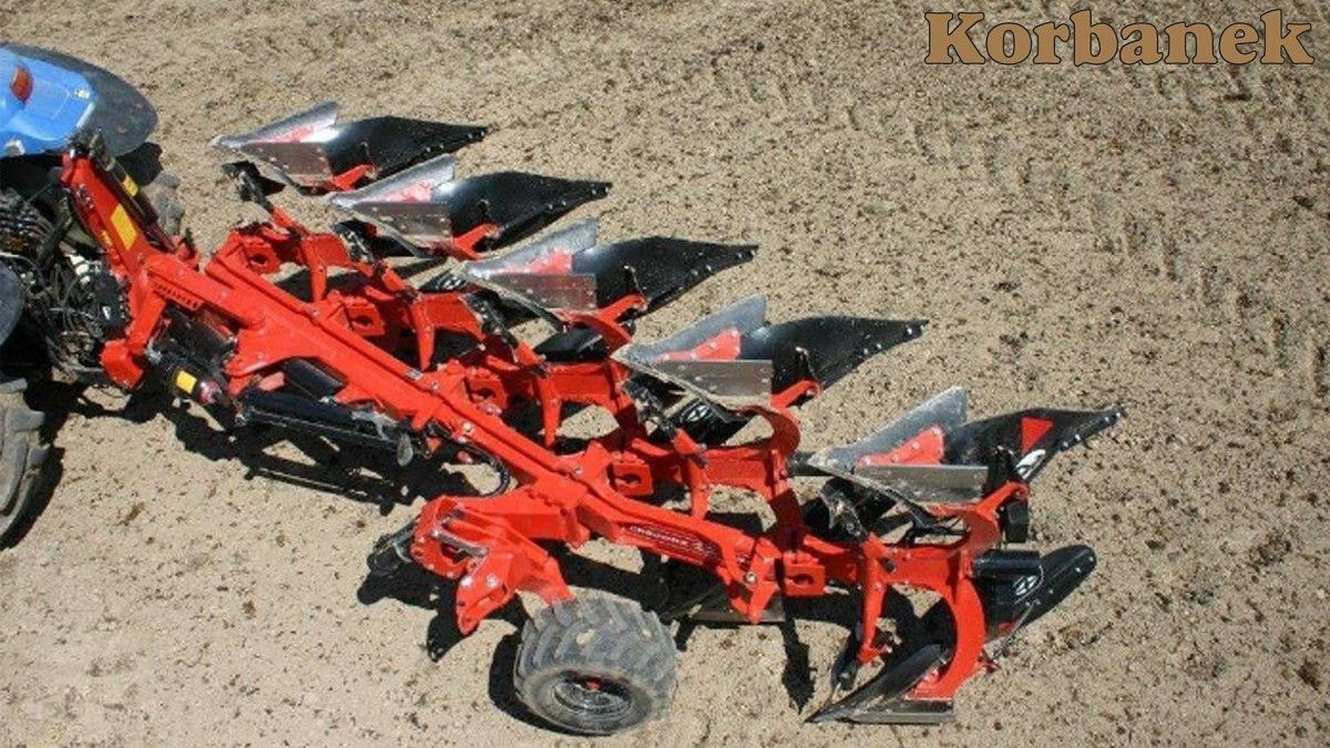 Pług GB w pracy  - do kupienia w sieci Korbanek